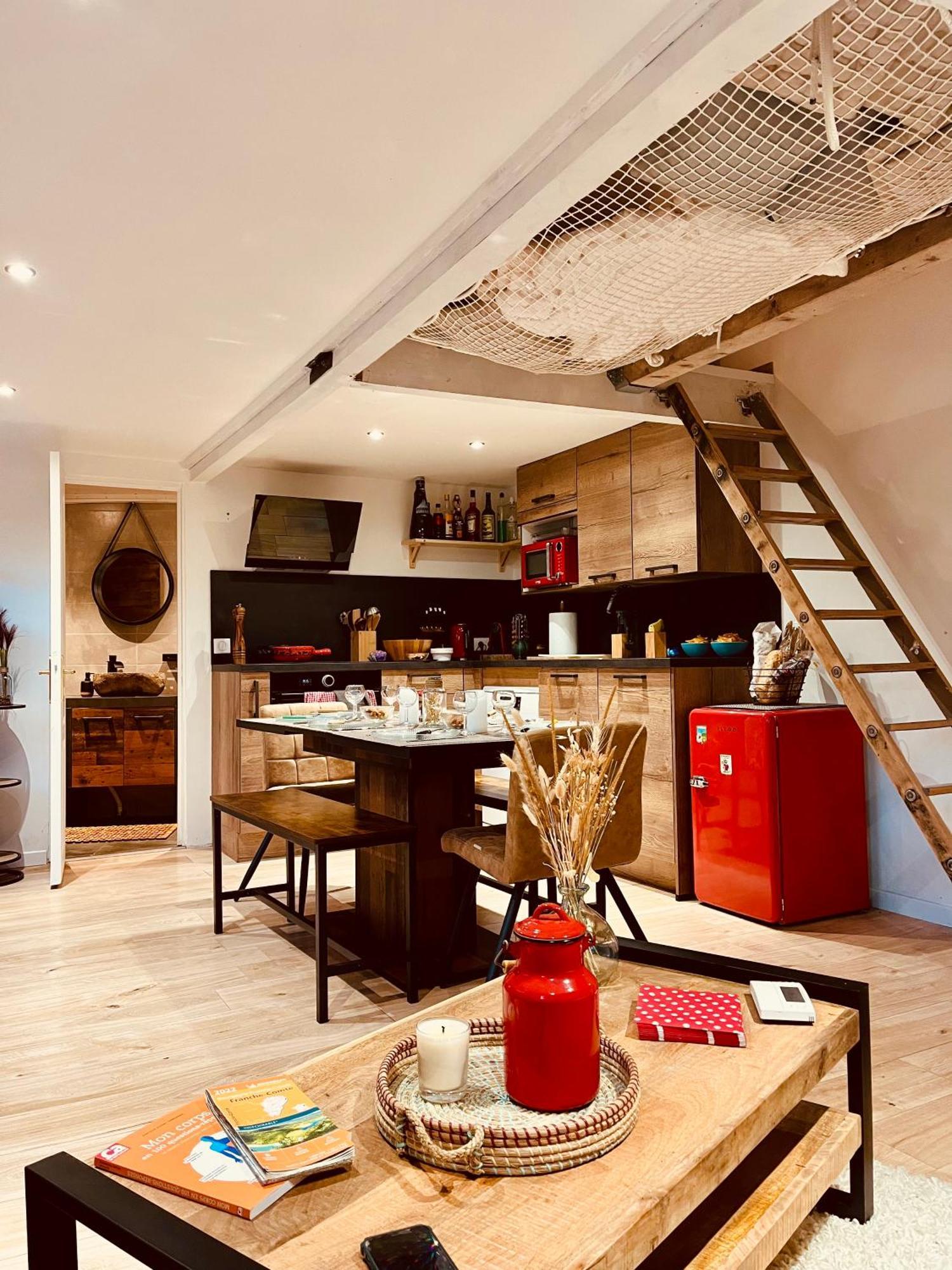 Chalet Cosy Entre Lacs Et Montagnes Métabief Zewnętrze zdjęcie